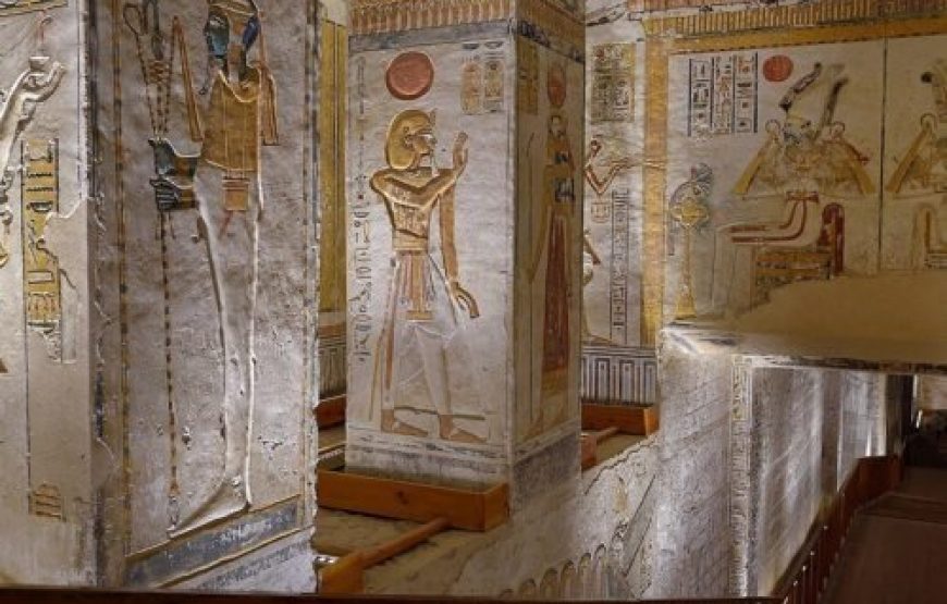 Luxor Day Trip by Coach / Semi-Private